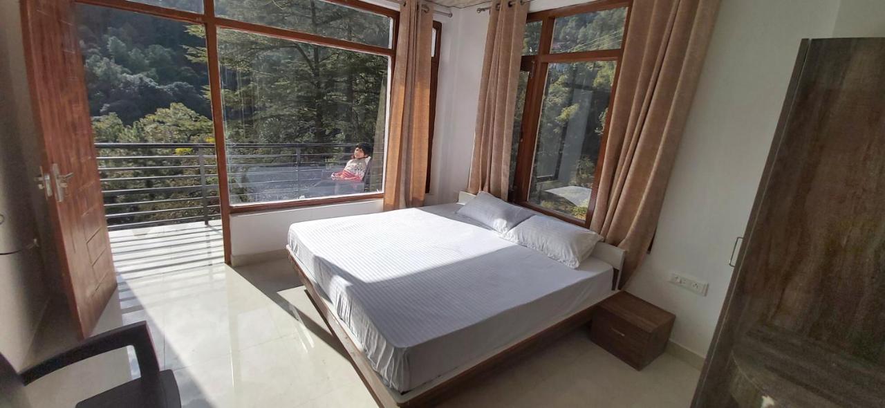 Solitude Inn Bnb Shimla Luaran gambar
