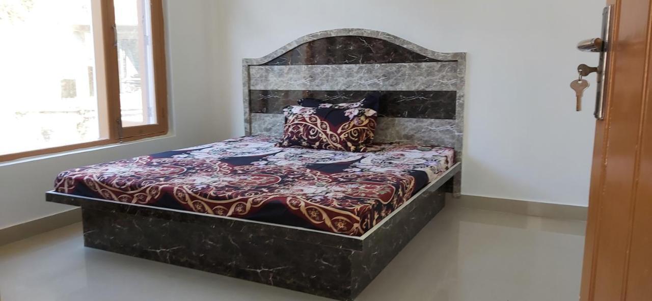 Solitude Inn Bnb Shimla Luaran gambar