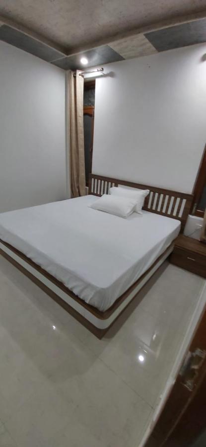 Solitude Inn Bnb Shimla Luaran gambar
