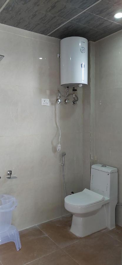 Solitude Inn Bnb Shimla Luaran gambar